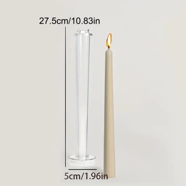 Plastikust küünlavorm alt laienev